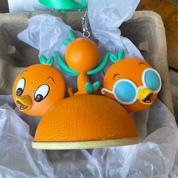 Disney parks orange bird Christmas ornament - Picture 3 of 3